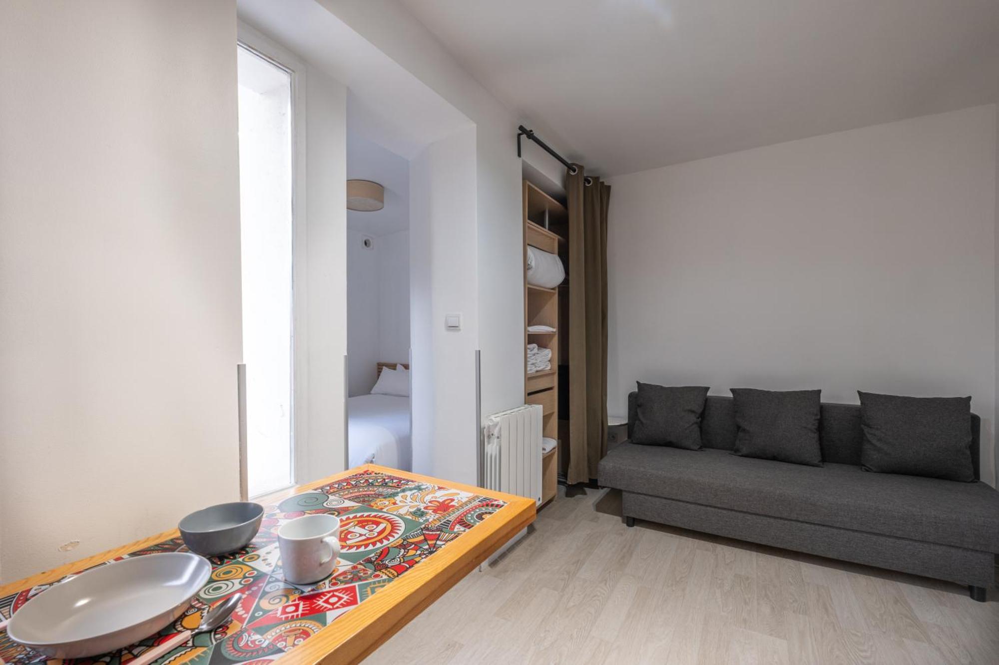 Clignancourt 3*